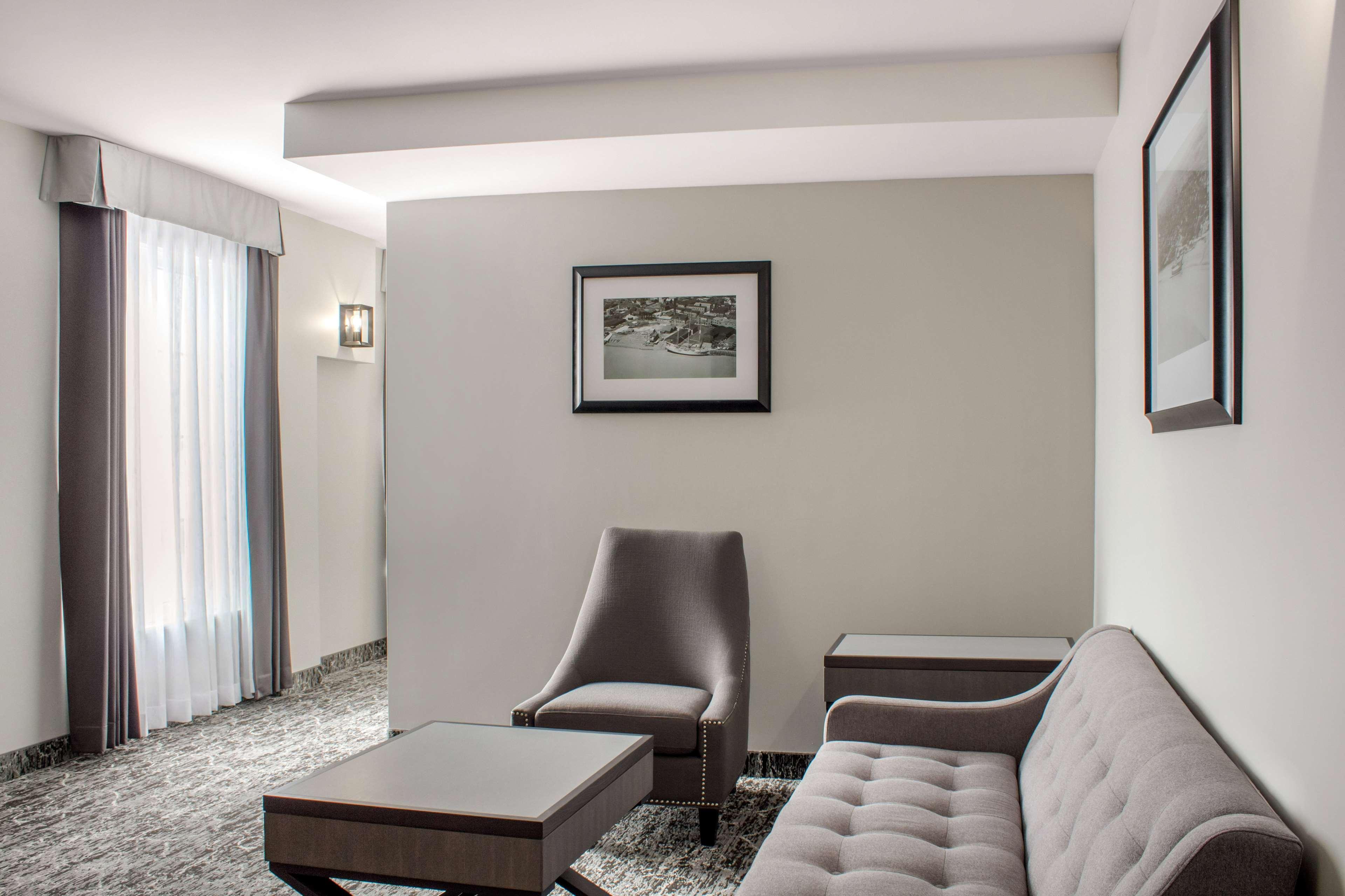 Chateau Moncton Trademark Collection By Wyndham Exterior foto