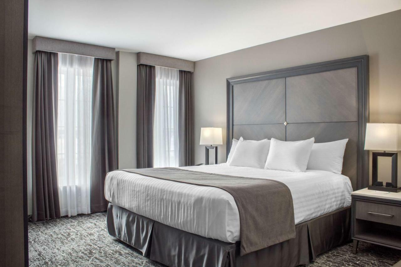 Chateau Moncton Trademark Collection By Wyndham Exterior foto